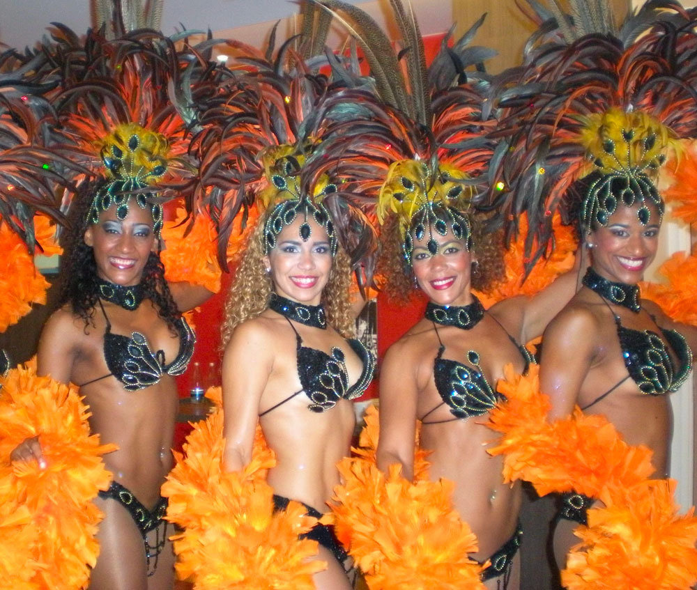 Intrattenimento per Adulti Varisella Ballerine Brasiliane per feste e eventi